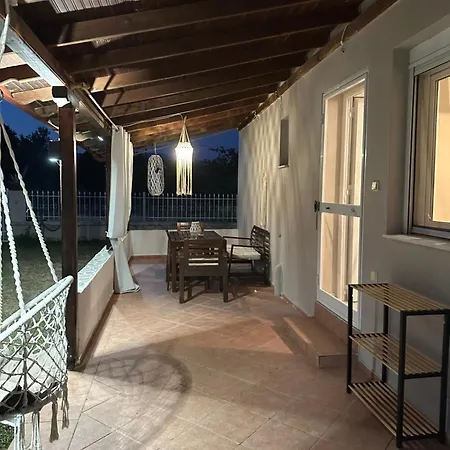 Wanderlust 2 Families House Kavalas *