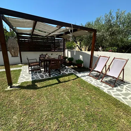 Wanderlust 2 Families House Kavalas Case de vacanță *