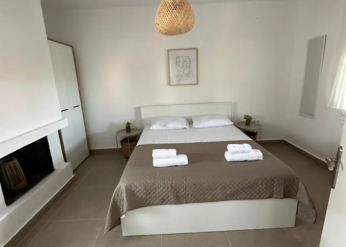 Wanderlust 2 Families House Kavalas
